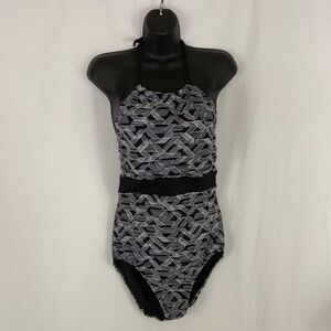 Time and Tru Black and White One-Piece Swimsuit Size M ( 8-10 )
